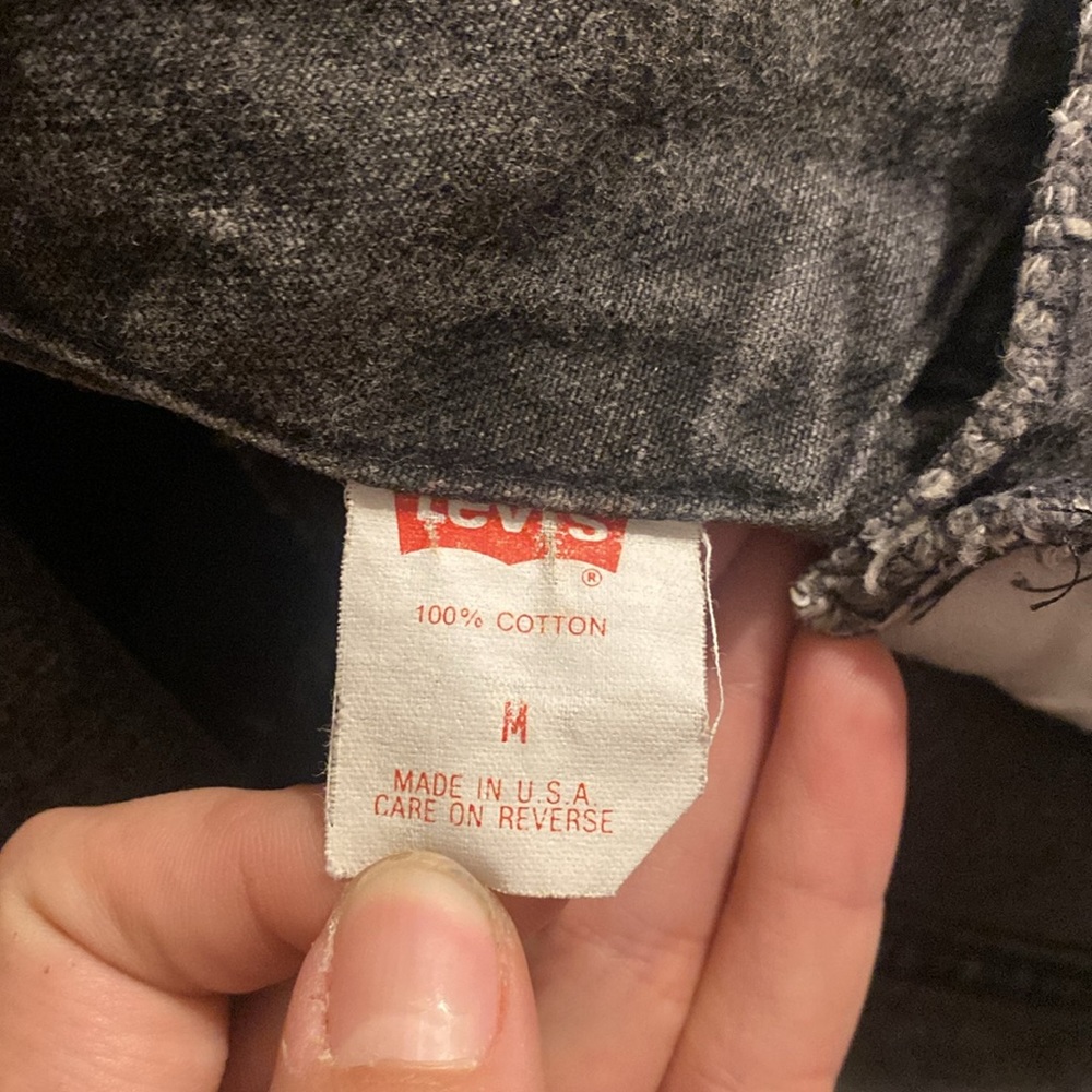 Levi’s cropped Jean jacket - Picture 2 of 2